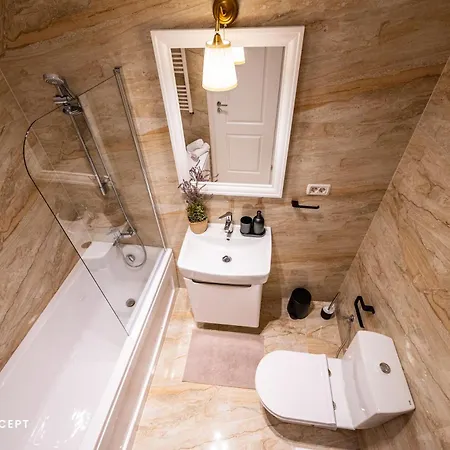 811 B3 * בוקרשט