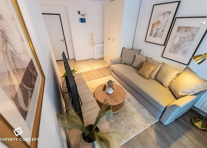 アパート 811 B3 *